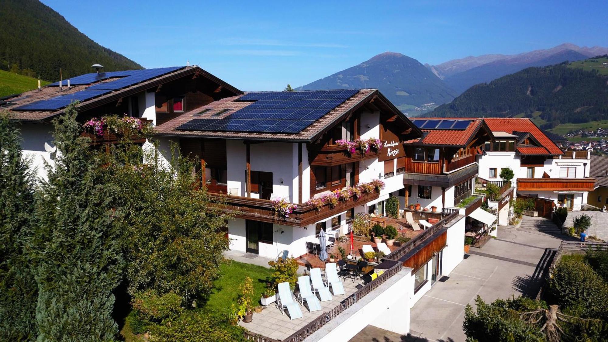 Landhaus Birgit Telfes im Stubai Buitenkant foto