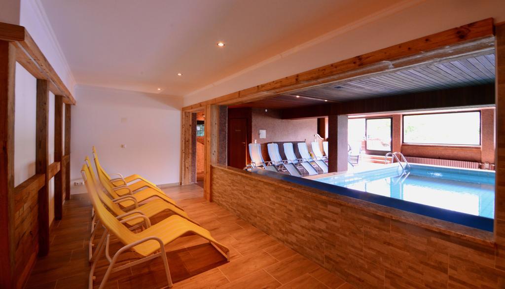 Landhaus Birgit Telfes im Stubai Buitenkant foto